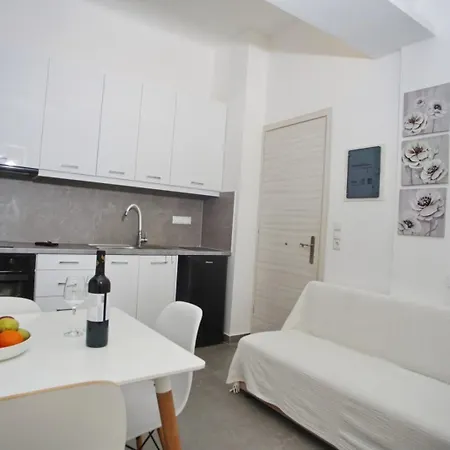 Escape - Old Town Rethimno