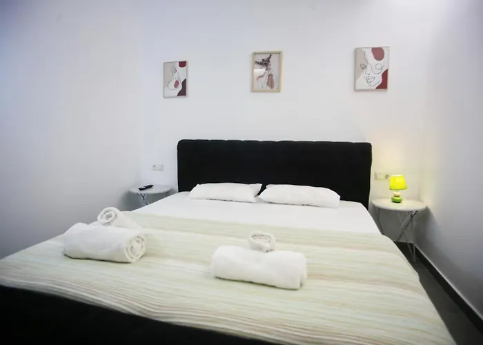 Escape - Old Town Apartament *